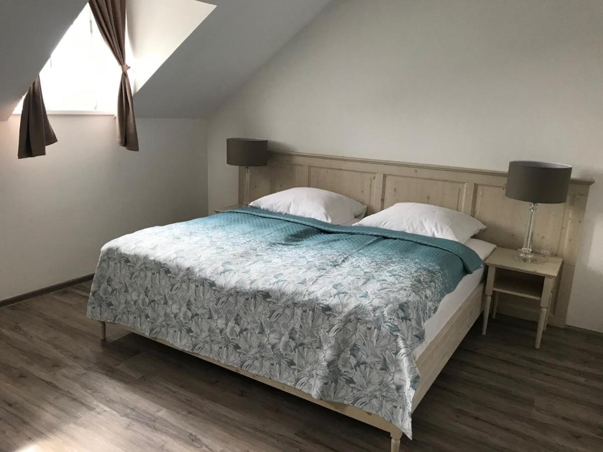 Rosenberg Kuria Bed & Breakfast Taplanszentkereszt Luaran gambar